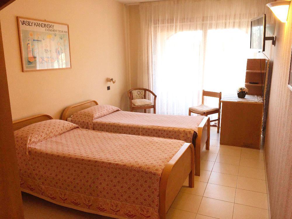 Mas De Vence - Hotel-Restaurant Екстер'єр фото