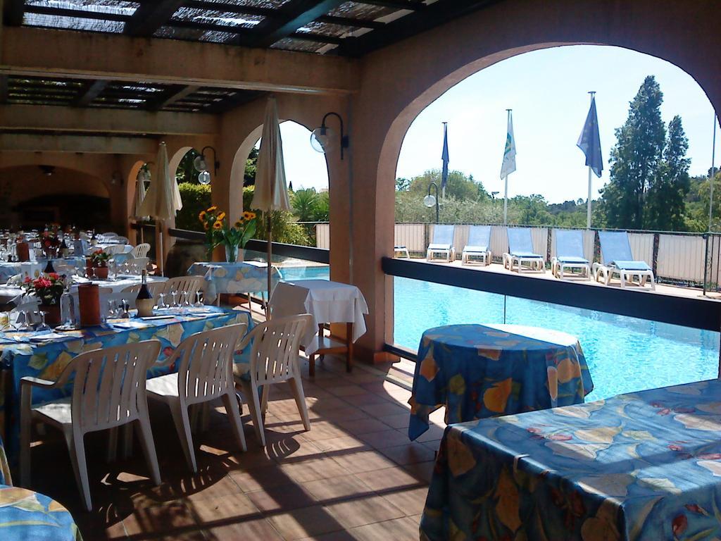 Mas De Vence - Hotel-Restaurant Екстер'єр фото